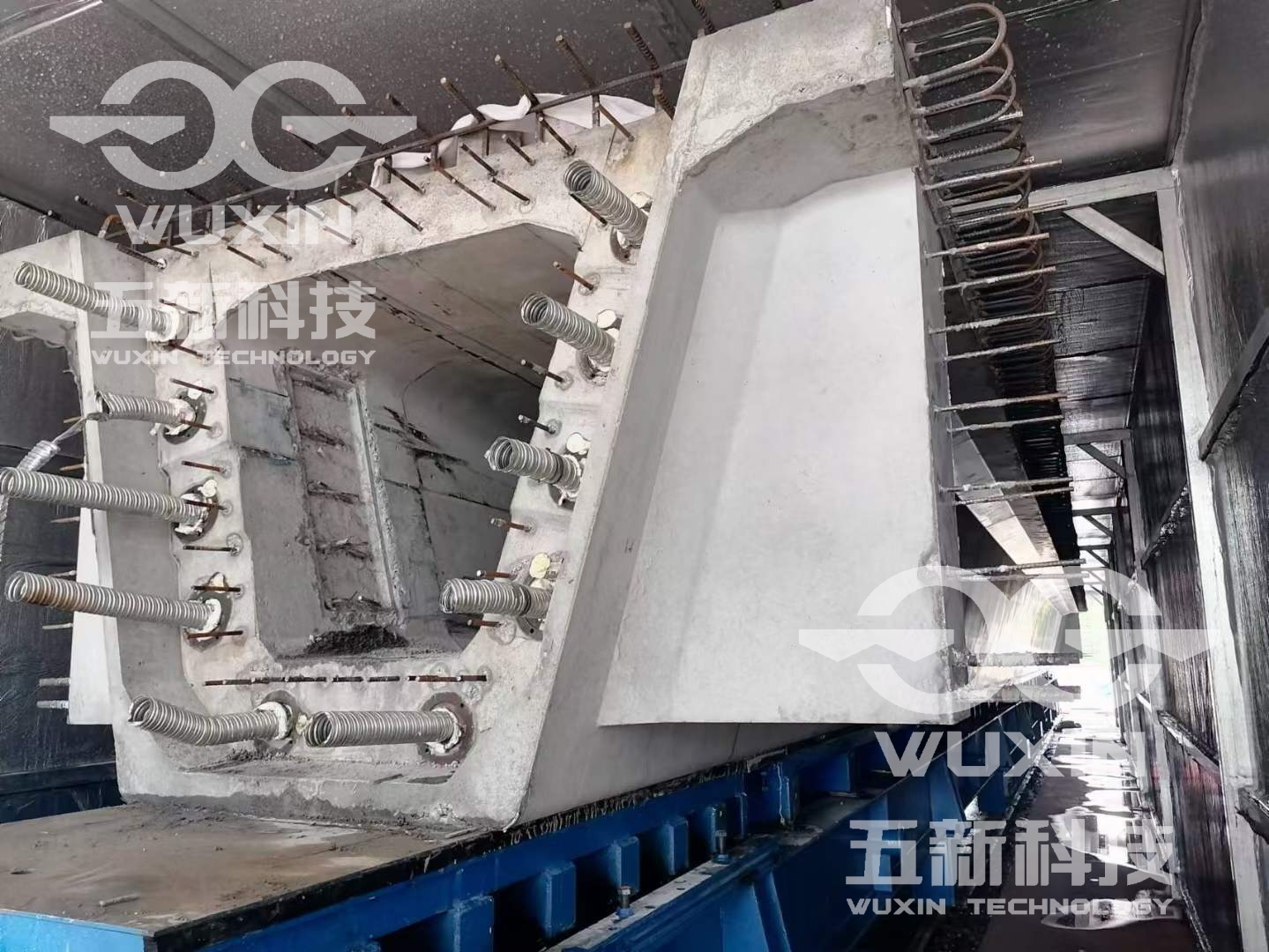 微信图片_20220512172241_副本.jpg